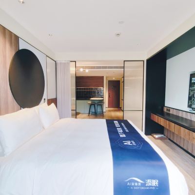 豪華大床房（深睡床品）（可投屏+冰箱+洗衣機+陽台） 上海馨樂庭虹橋中心公寓酒店優惠