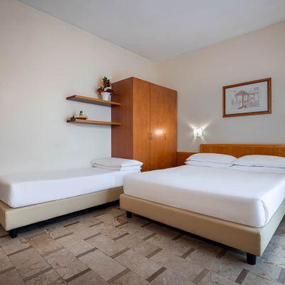 三人間 - 帶小廚房 IH 飯店 - 亞崗公園米蘭公寓飯店優惠