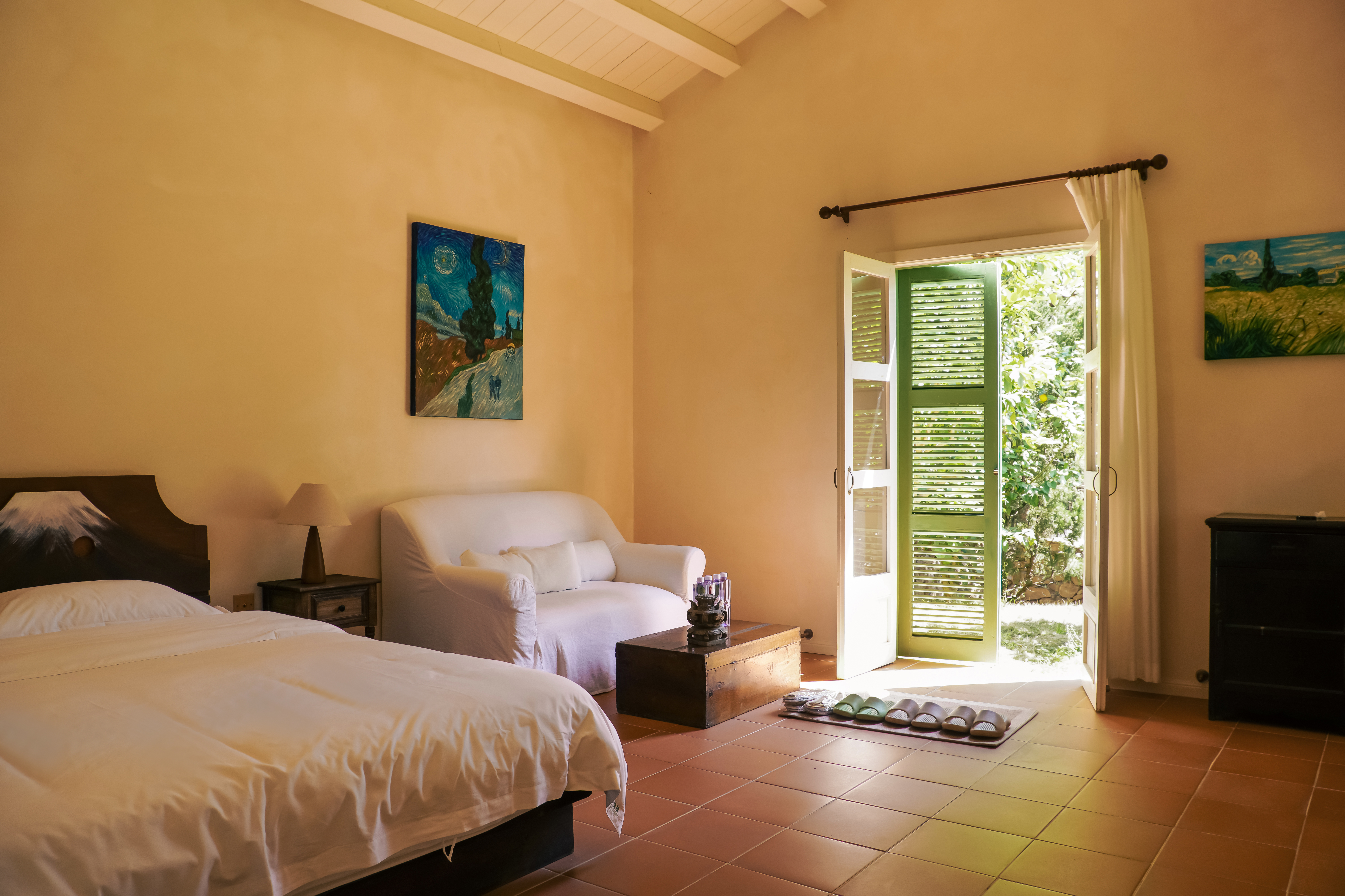 梵高的丝柏树·家庭双卧套房