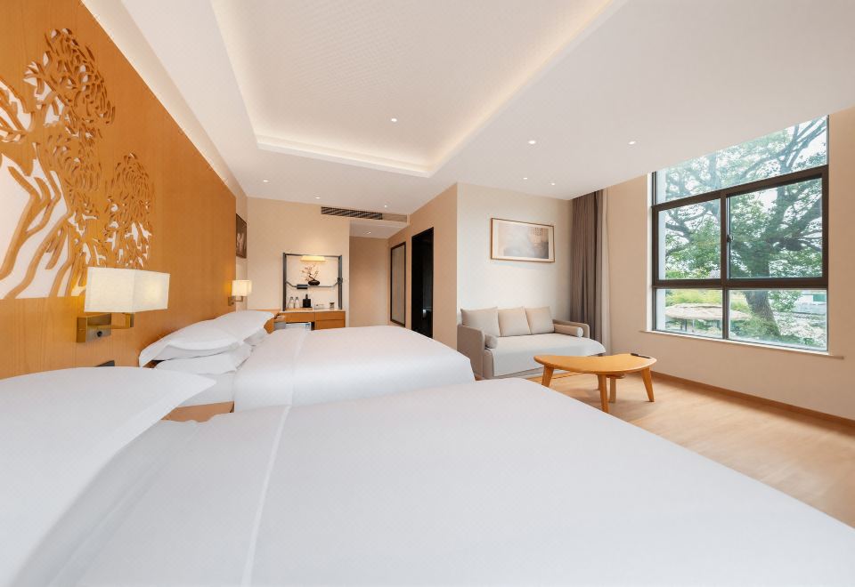 特色私汤家庭房（慕思助眠+智能马桶+小冰箱）