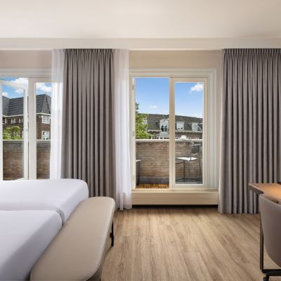 Superior Balcony Room NH Amsterdam Centre Promo Code