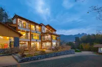 Floral Hotel · Tianzhu Mountain Bamboo Lishe Hotel