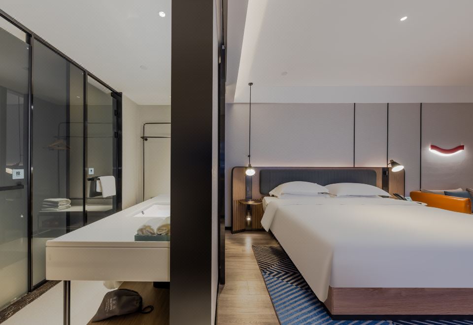 Cozy Room (Double Bed)