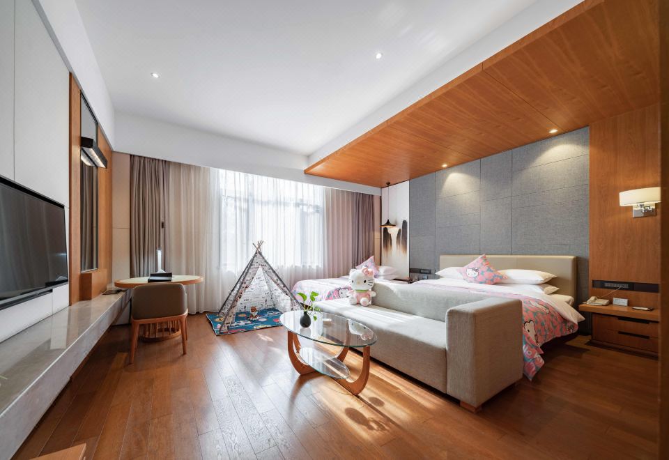 童趣亲子主题家庭房