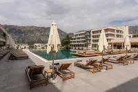 Hyatt Regency Kotor Bay Resort Hotele w: 