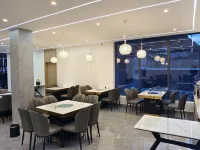 Lixian Bipeng Valley Yulan Huating Hotel