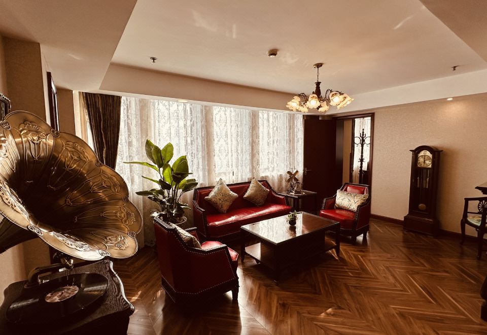 Jin Jiang Park Hotel ShanghaiPremier Suite