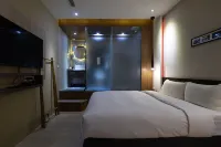 G11 NingTsui Hotel