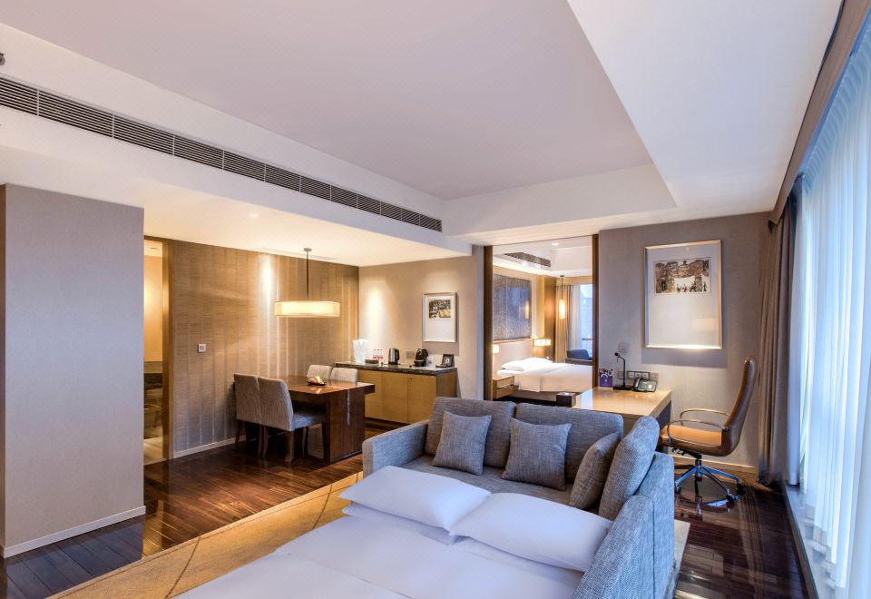 凱悅家庭套房（1張大床+1張梳化床）