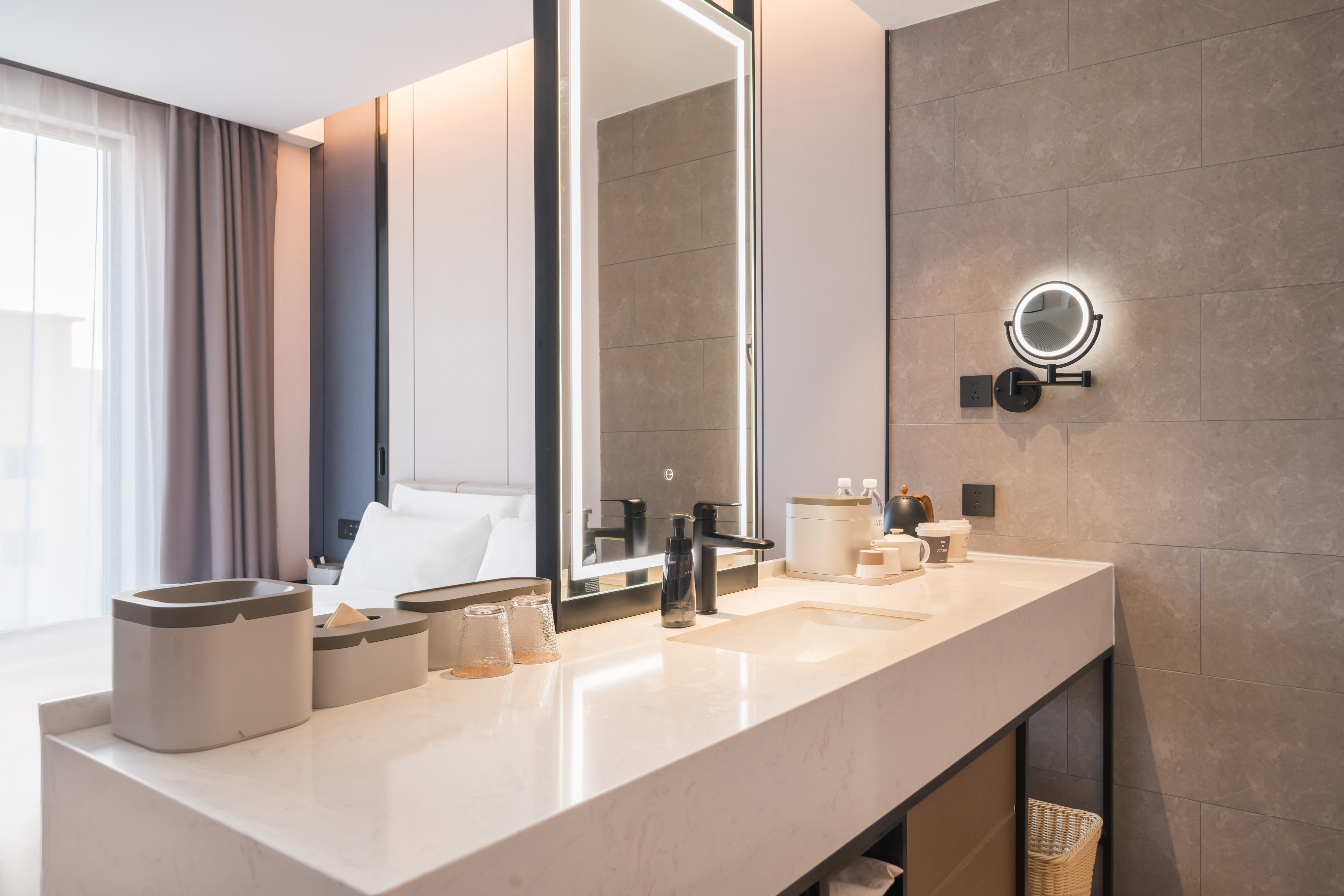 高级大床房（小冰箱+全屋智能+手机投屏）