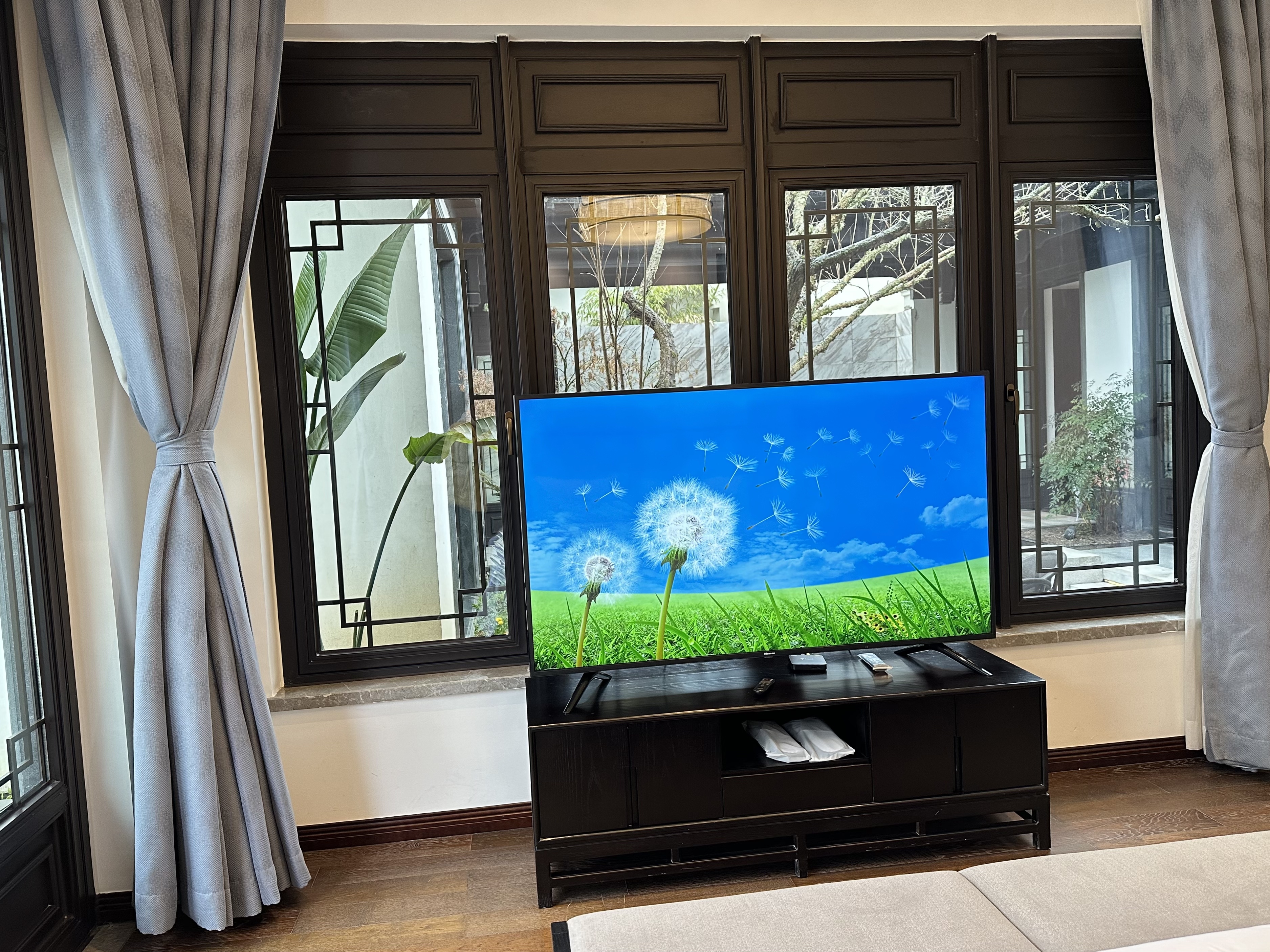 全景三房三衞·月沼轻奢合院