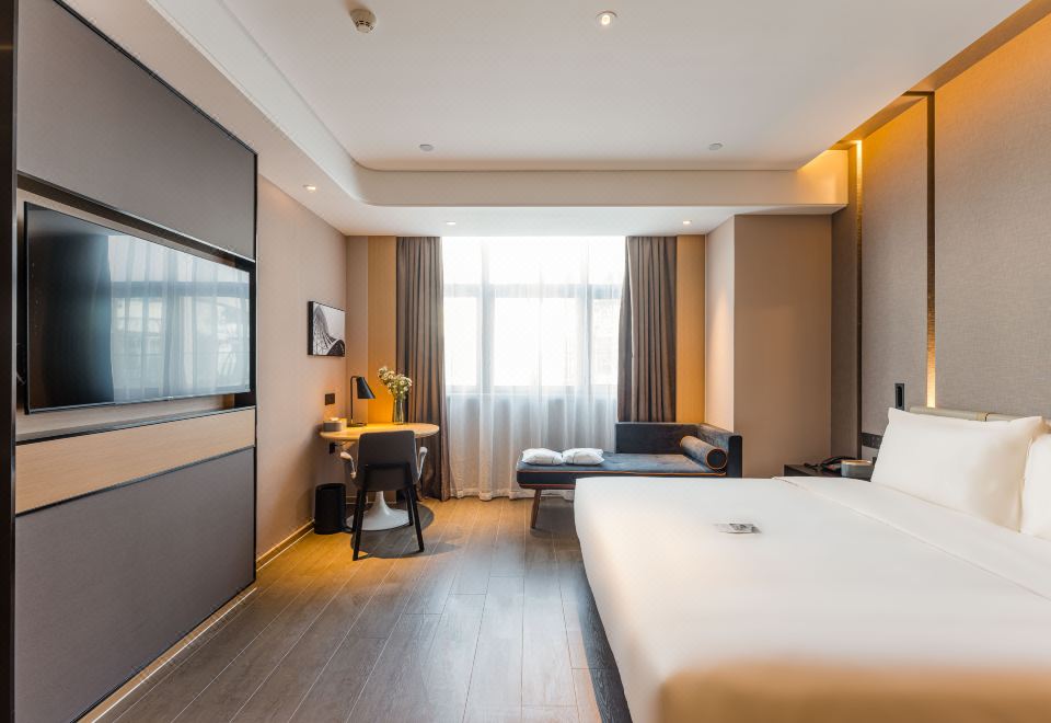 Atour Hotel(Suzhou Mudu Ancient Town Store Lingyan Mountain Metro Station)Superior City View Twin Room