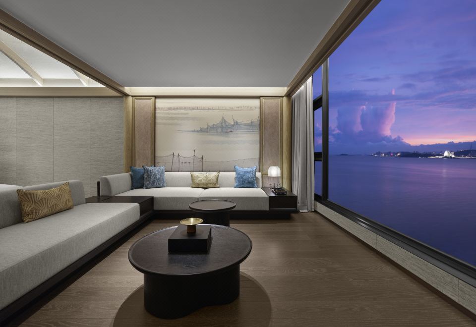 海景汤泉套房-大床