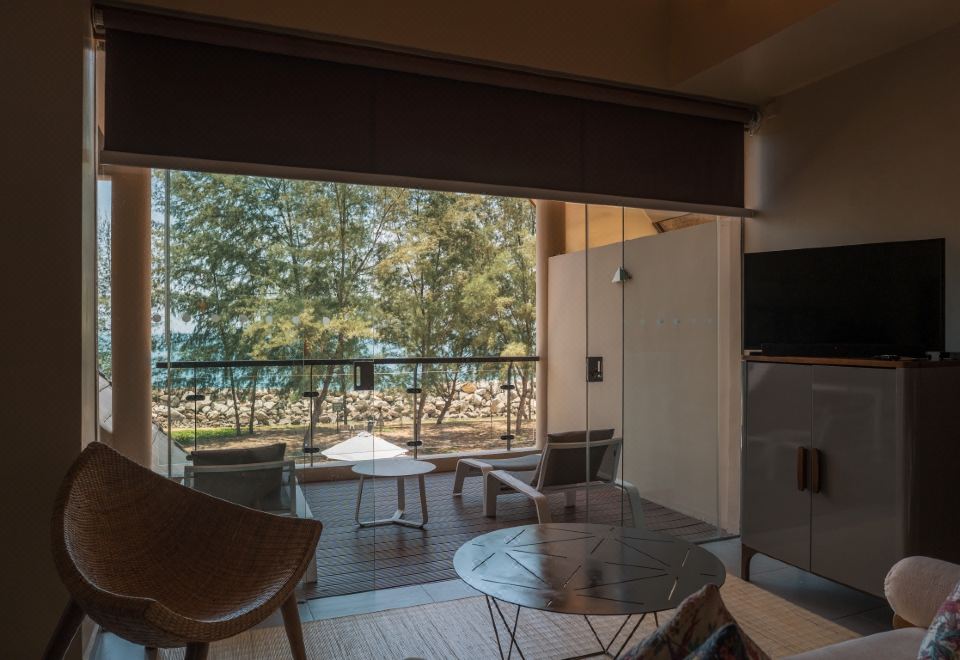 海景套房（特大床）