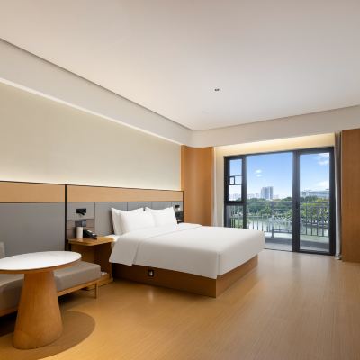 江景套房（江景露台） 中山江畔商務酒店優惠