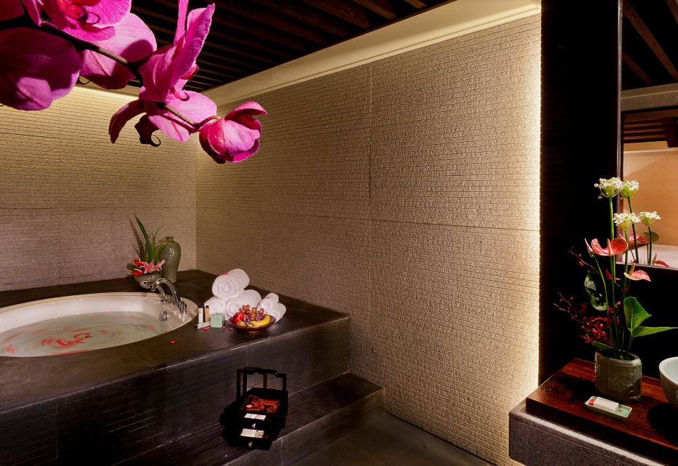 三卧室河景庭院别墅