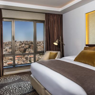 Executive Suite With City View