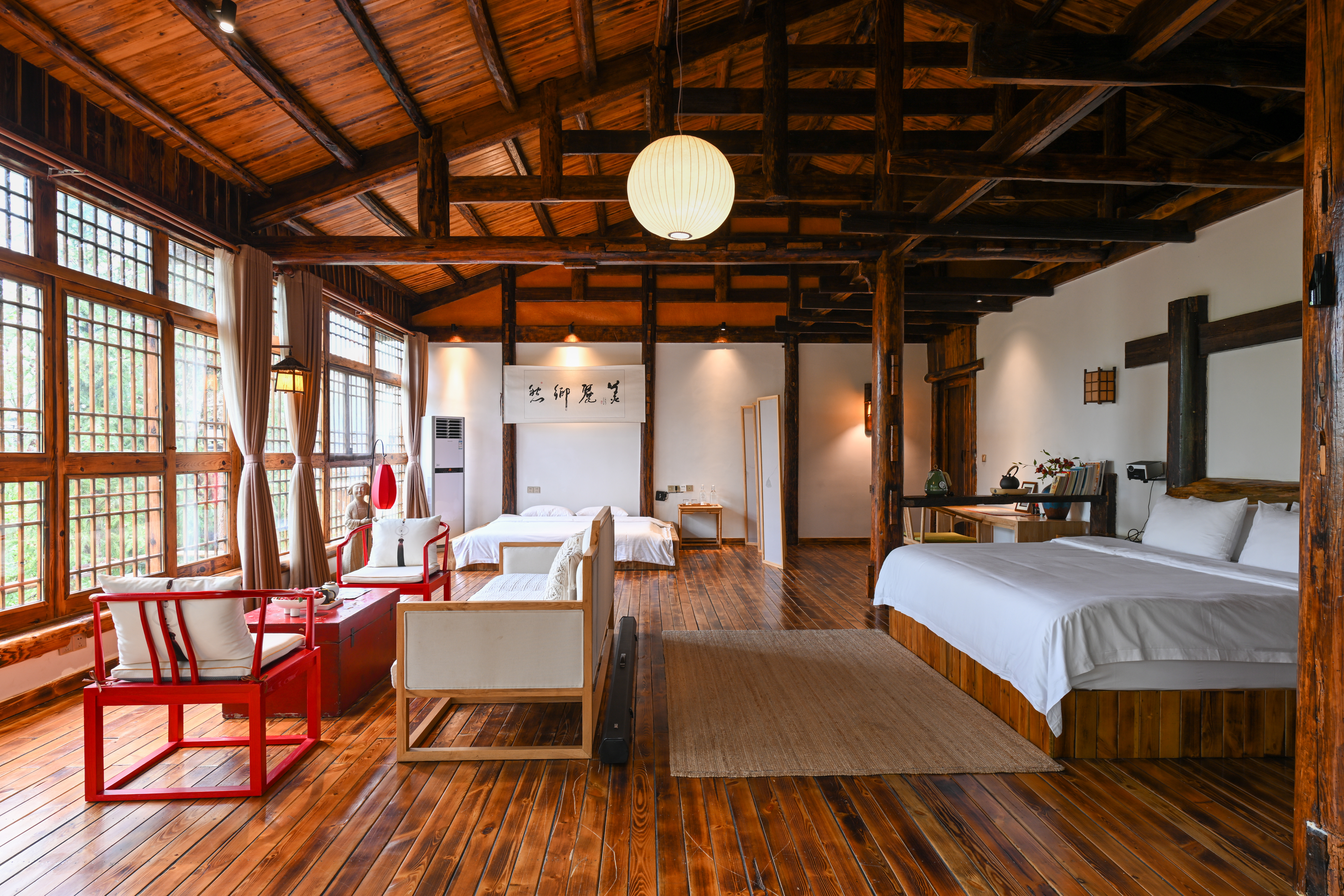 汉唐国风豪华家庭房