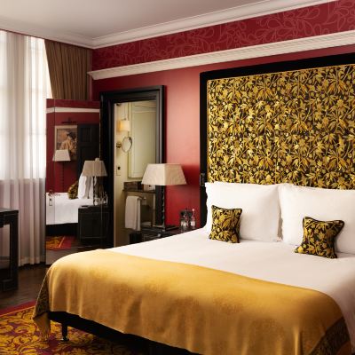 Junior Suite L＇oscar London Promo Code
