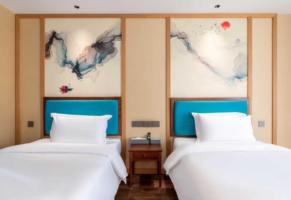 Tatami Twin Room (Smart Guest Control + Fridge + Tatami)