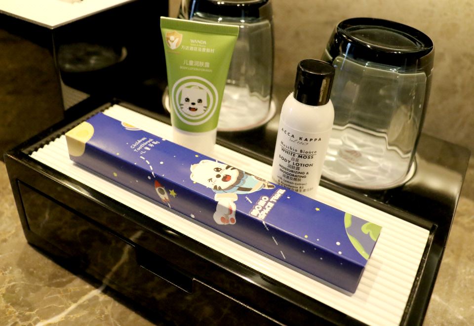 Wanda Vista UrumqiFamily-friendly Suite