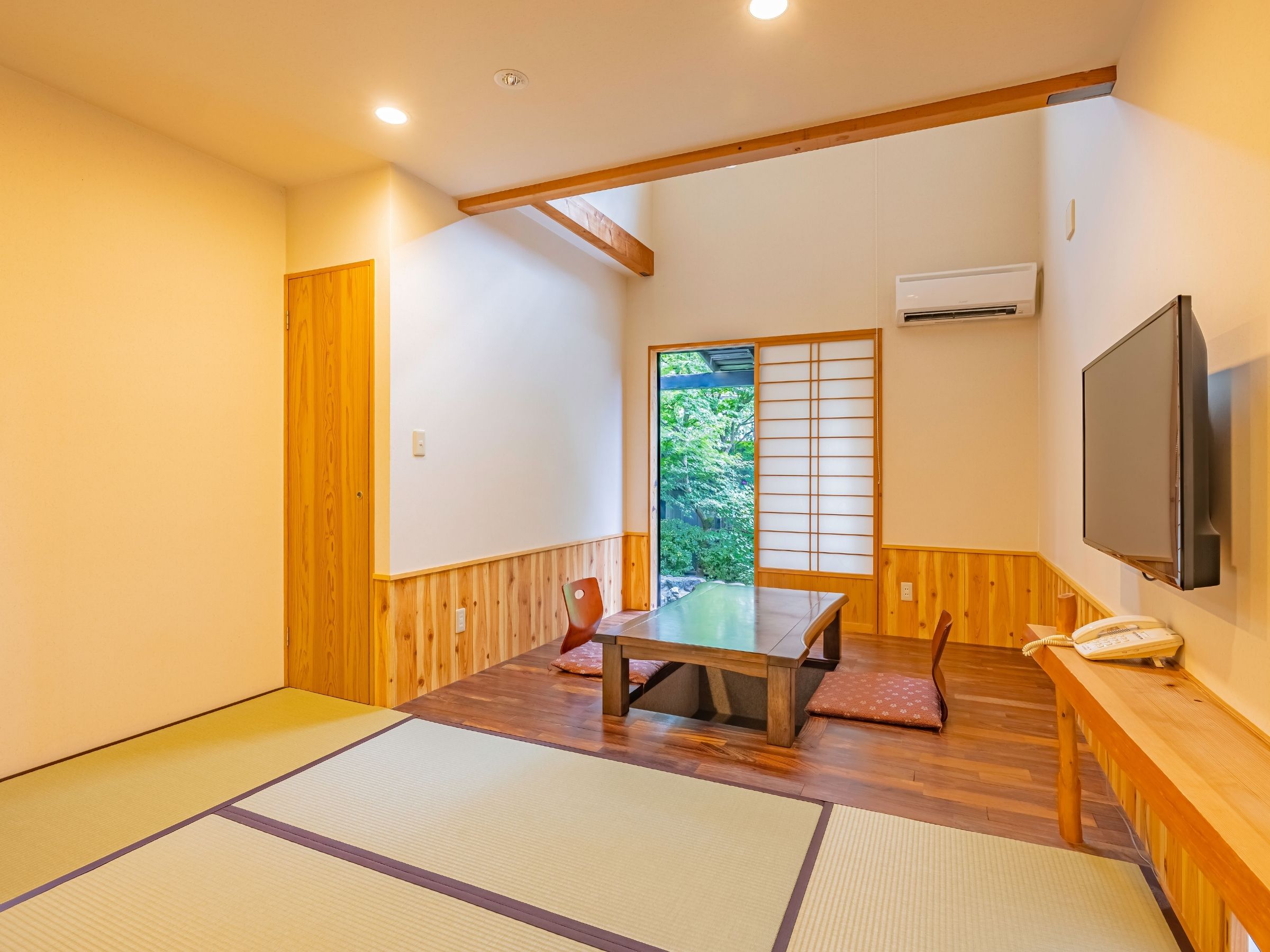 附樓分離房（帶露天浴池）