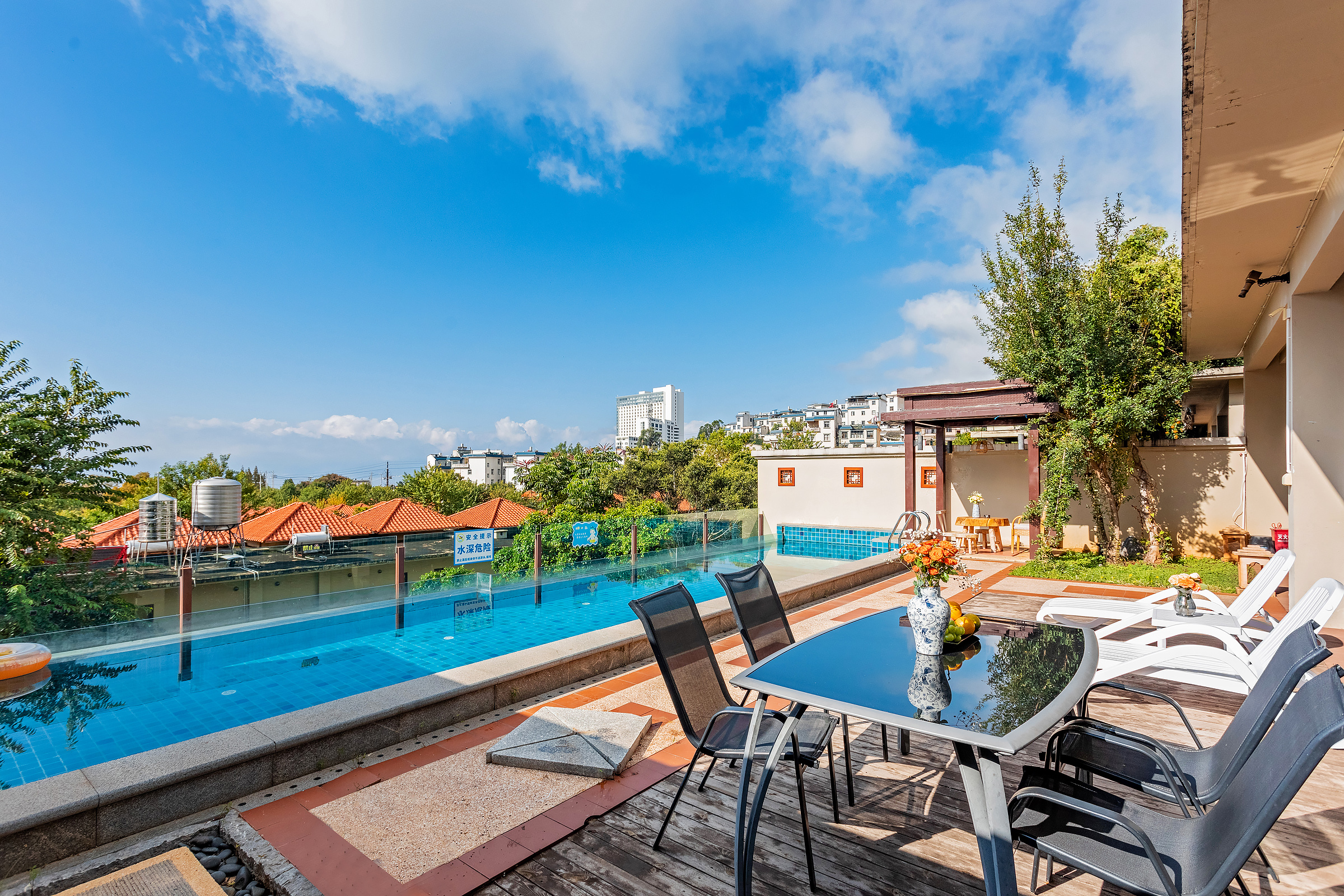 湖景私家泳池别墅·两卧