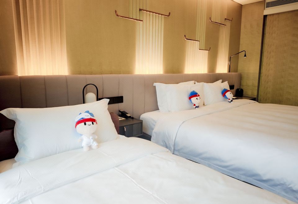 家庭豪華江景房