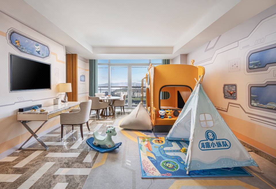 海底小縱隊海景大使套房