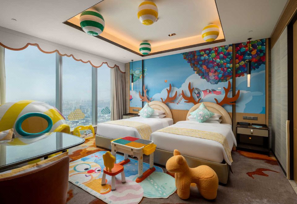 糖果飞屋主题双床房（鱼嘴小屋）