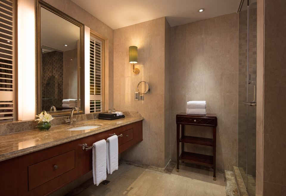 海景双卧联通房