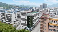 Luhe Yuelong Hotel
