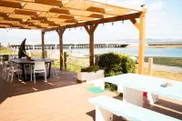 WaxHostel & Apts Hotele w: 