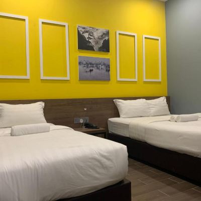 Standard Twin Room Kupon Frame Hotel