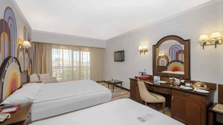 Megasaray Westbeach Antalya Room