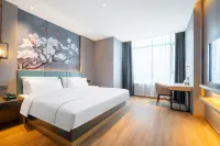 Magnotel Hotel (Rizhao Haiqu East Road Municipal People's Hospital)