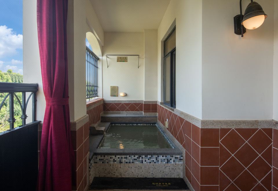 佩夏豪华温泉大床套房【地中海风情+欧式浪漫+私人泡池】