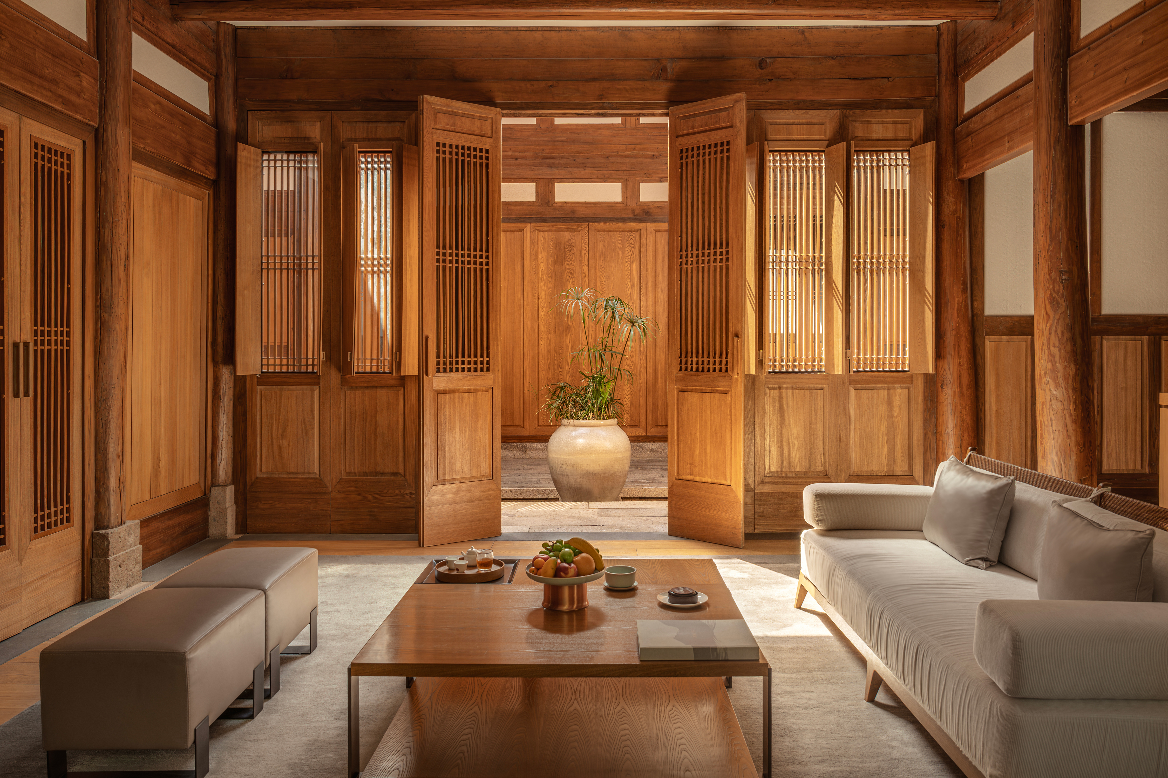 养云艺术之旅·古宅双卧