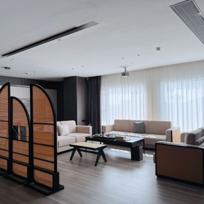 Two-Bedroom One-Living Room Light And Shadow Suite (Large Living Room + Tub + Electromagnetic Stove + Steamer + Fridge) 廣州從化逸海酒店優惠