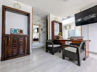 Golden Hotel Hotele w: 