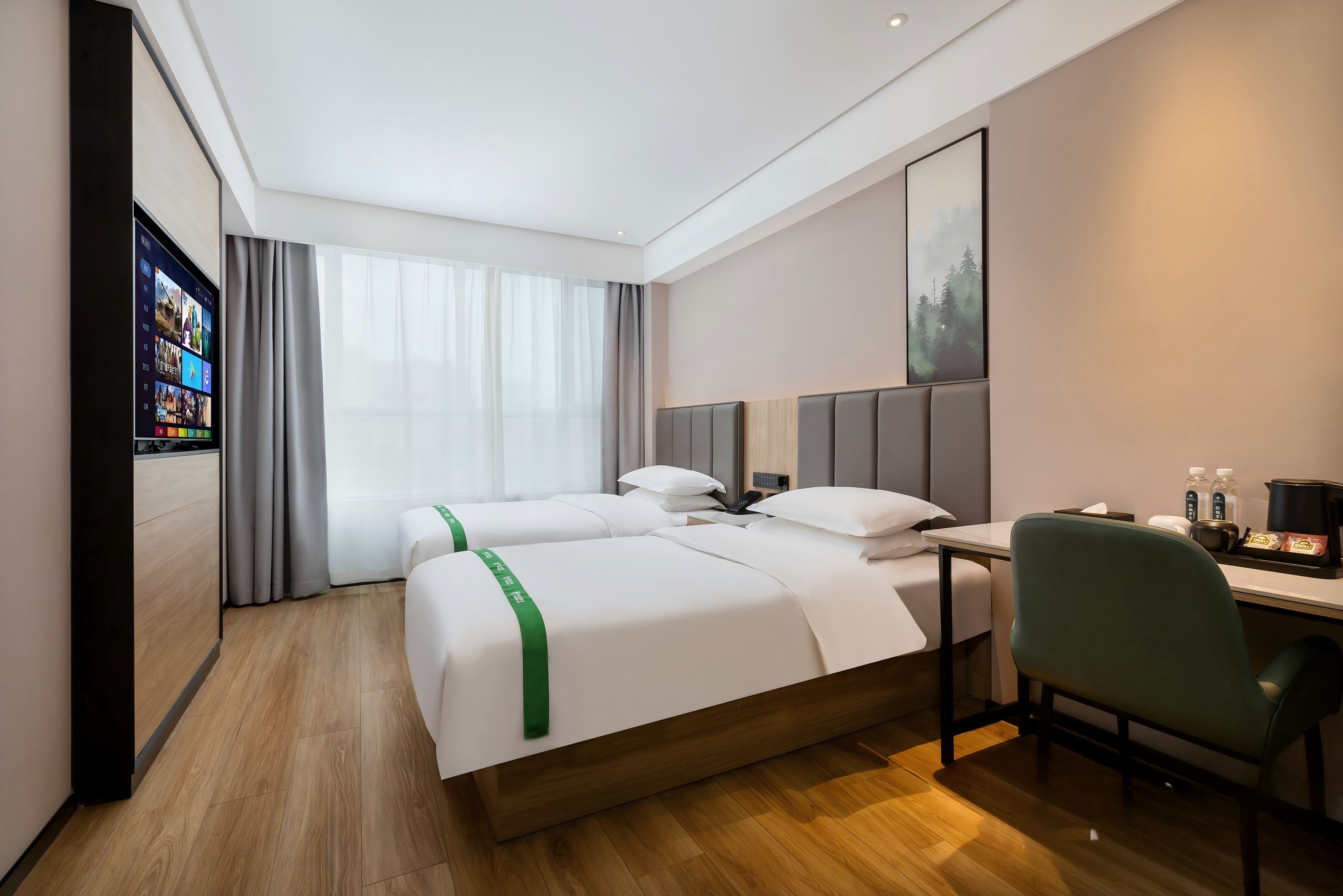 智能大床房（全屋智能客控，小米加湿器，投屏）