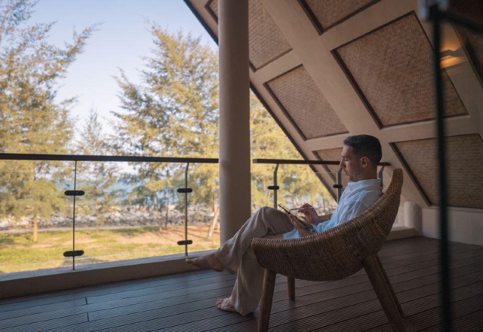 海景套房（特大床）