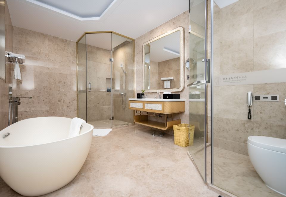 尊尚豪華雙床房-全景落地窗-超大浴室-深泡浴缸