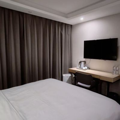 標準單人房（私人空間） 麗楓酒店（汕頭高鐵站紫雲心語店）優惠