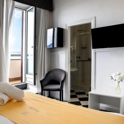 Deluxe Double Room Hotel Stabia Promo Code