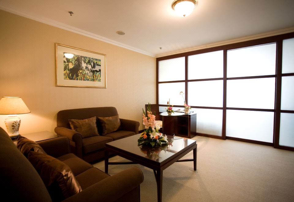 商務套間（城市景觀+落地窗）