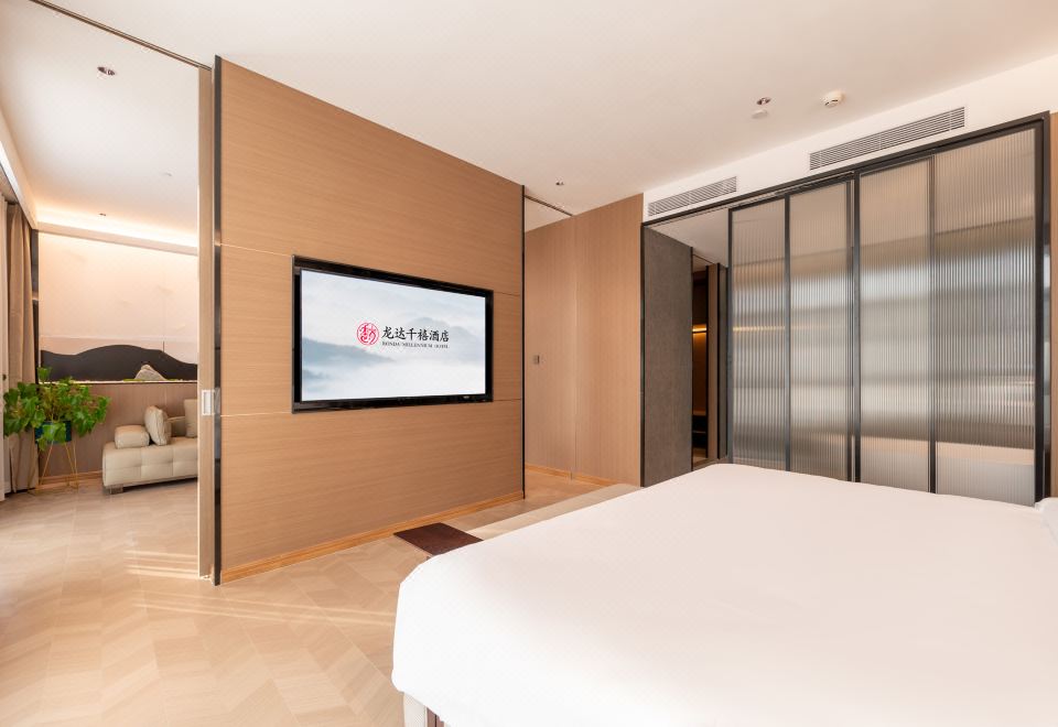 Millennium Prestige Executive Suite (Simmons Mattress + Sofa Lounge + Water Purifier + 70-Inch Tv)