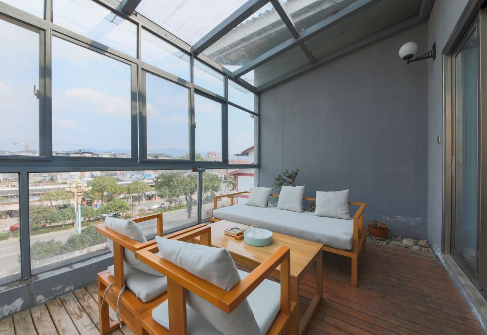 齊云·露臺大床房