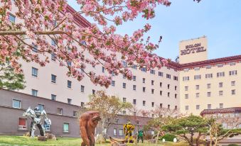 Kolon Hotel - Housity