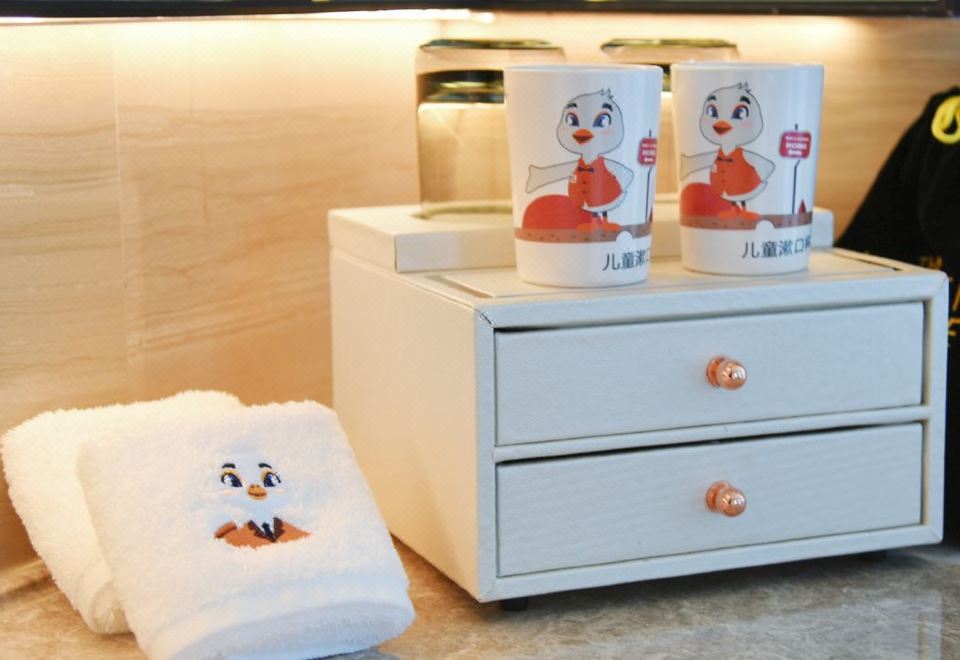 安安親子大床房